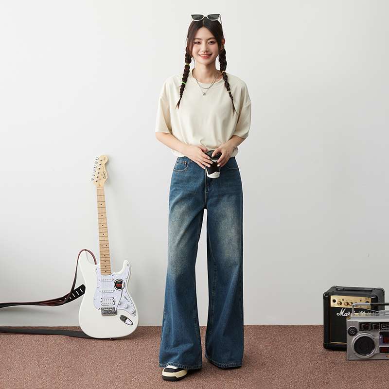https://fulmo-img-server.com/denimn/042187678a9e4fea8c70854f2dd3529c.jpg