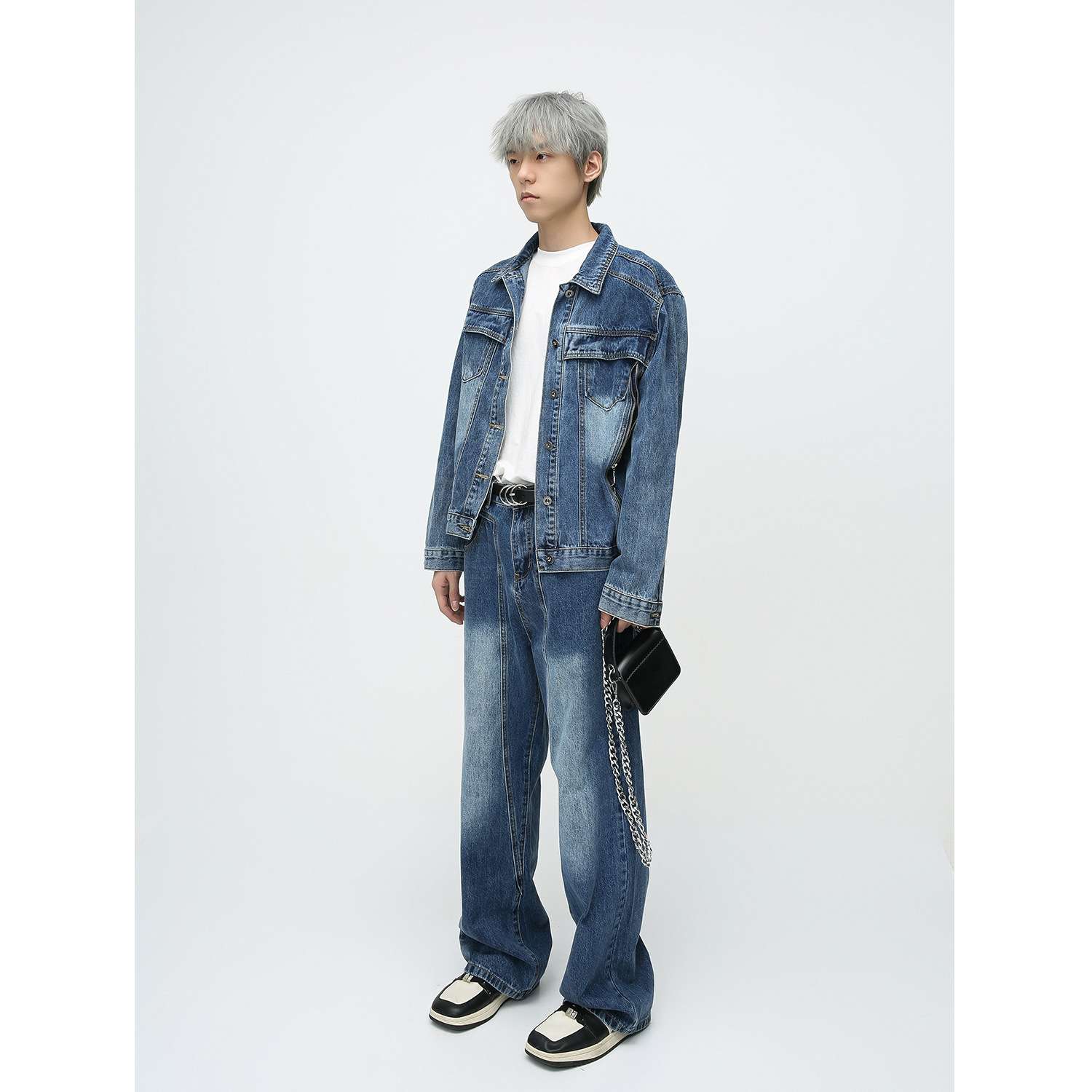 https://fulmo-img-server.com/denimn/12d355c02d1d44a89daddbffcabccd02.jpg
