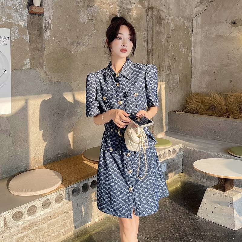 https://fulmo-img-server.com/denimn/1823fc5a77f64e61b63342fbe8da8fea.jpg
