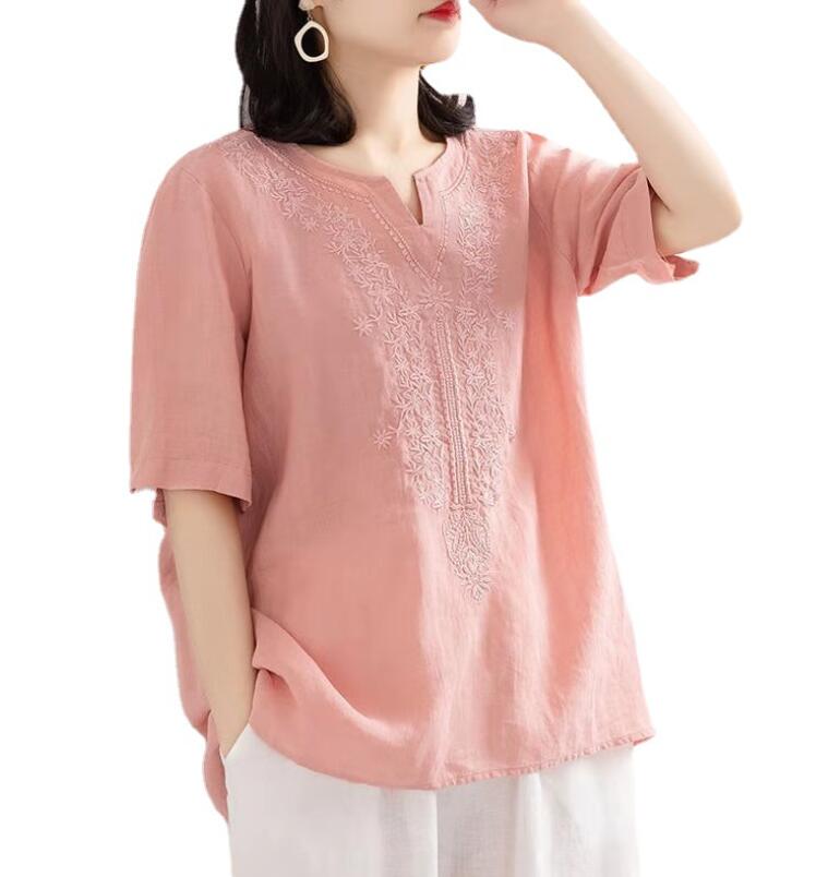 刺繍入り半袖トップス