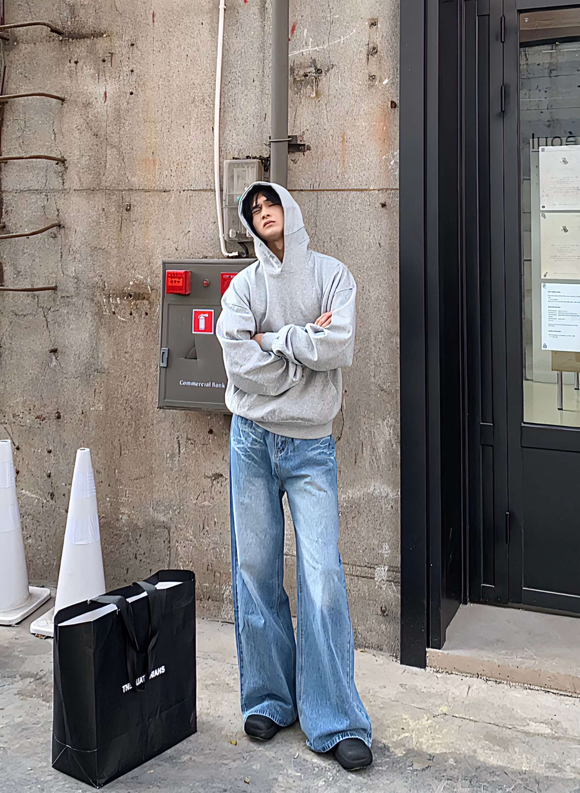 https://fulmo-img-server.com/denimn/430de32a1a7140e7b2359c1c0689ad20.jpg