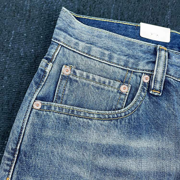 https://fulmo-img-server.com/denimn/504ed2f3c0cd4c948d77eac599111ebc.jpg