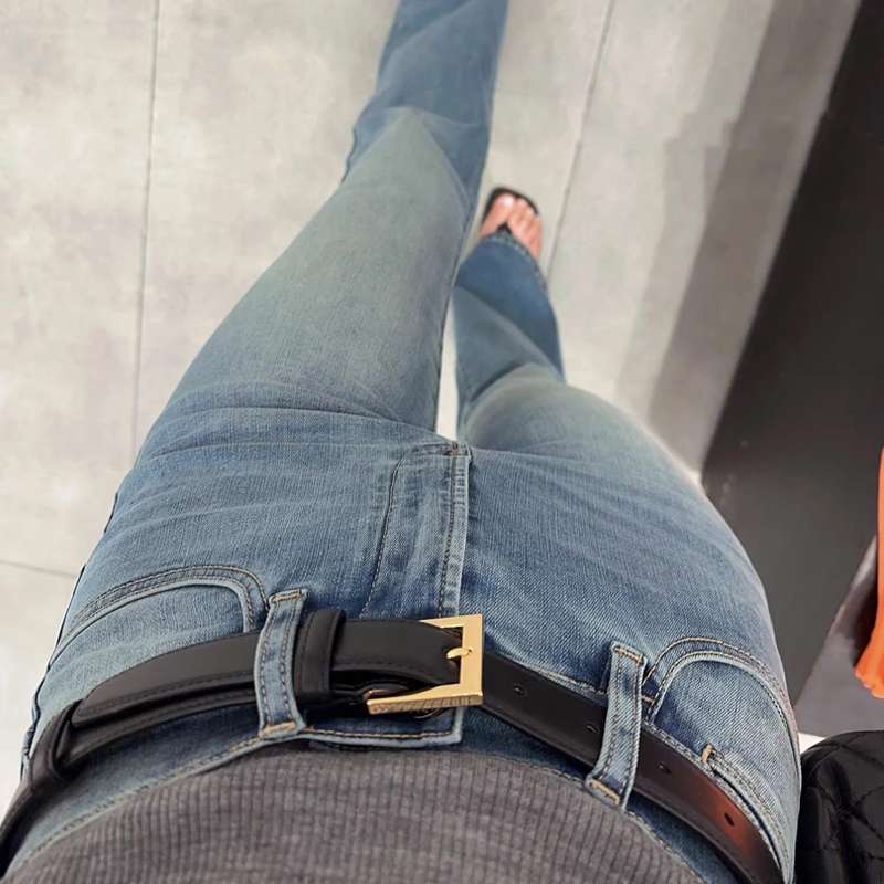 https://fulmo-img-server.com/denimn/683f843f554a4dfc9ade52f79ccd0638.jpg