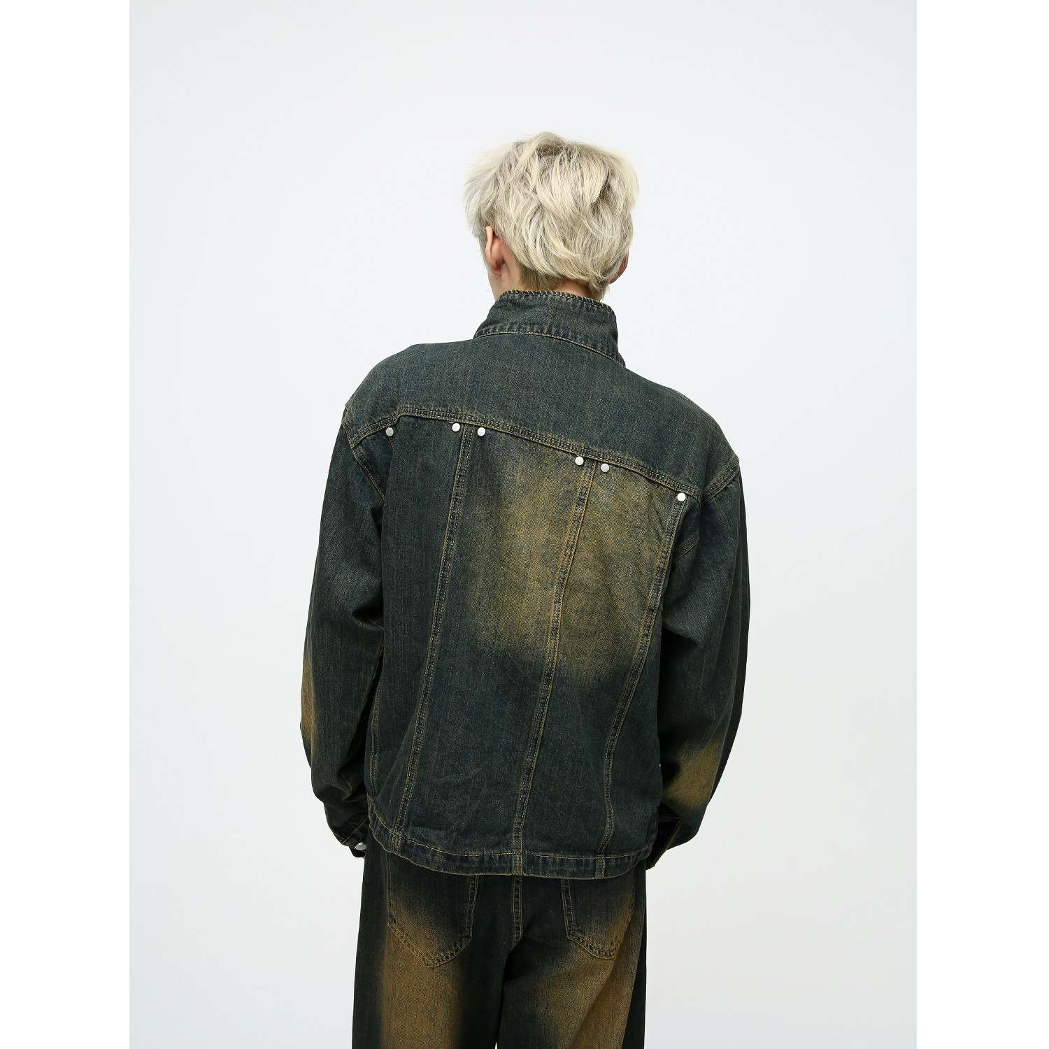 https://fulmo-img-server.com/denimn/88a3bdc7dc1a4ff28e73b2a55be90d24.jpg