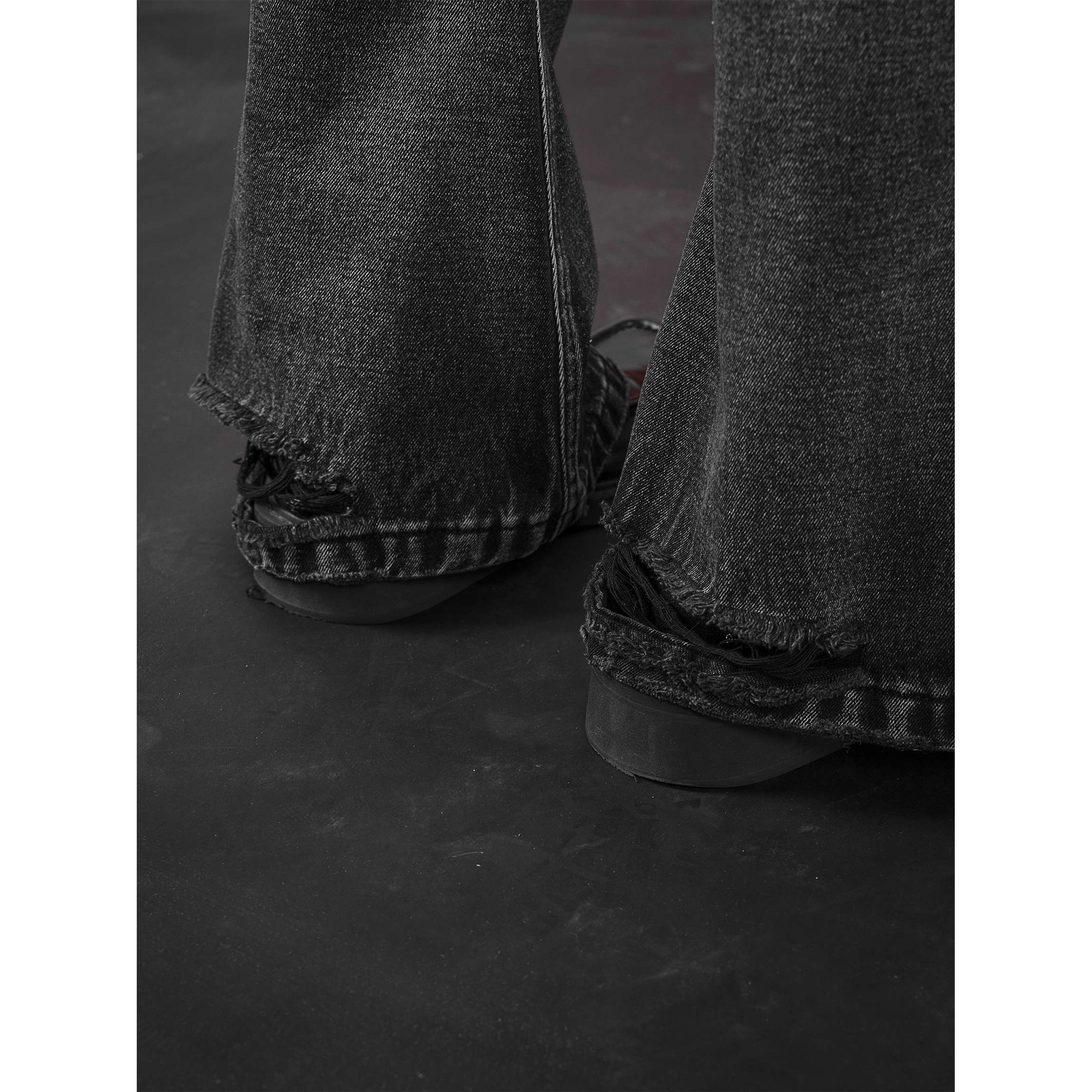 https://fulmo-img-server.com/denimn/9469803995624a1d8e182fc9eaa87b27.jpg