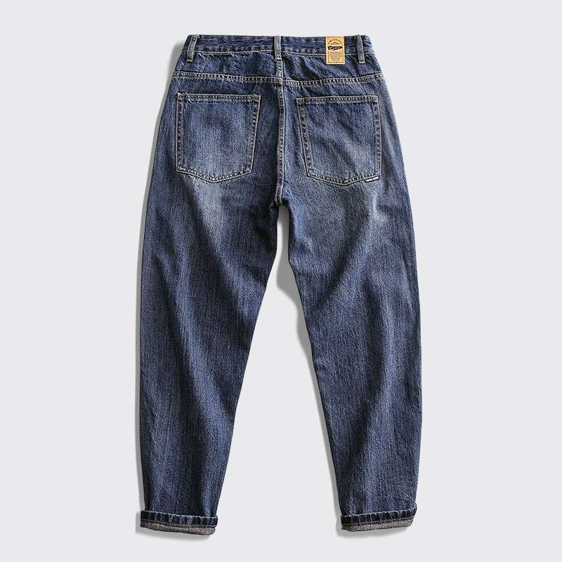 https://fulmo-img-server.com/denimn/b4090779f5114a409a4da75fbbfd6839.jpg