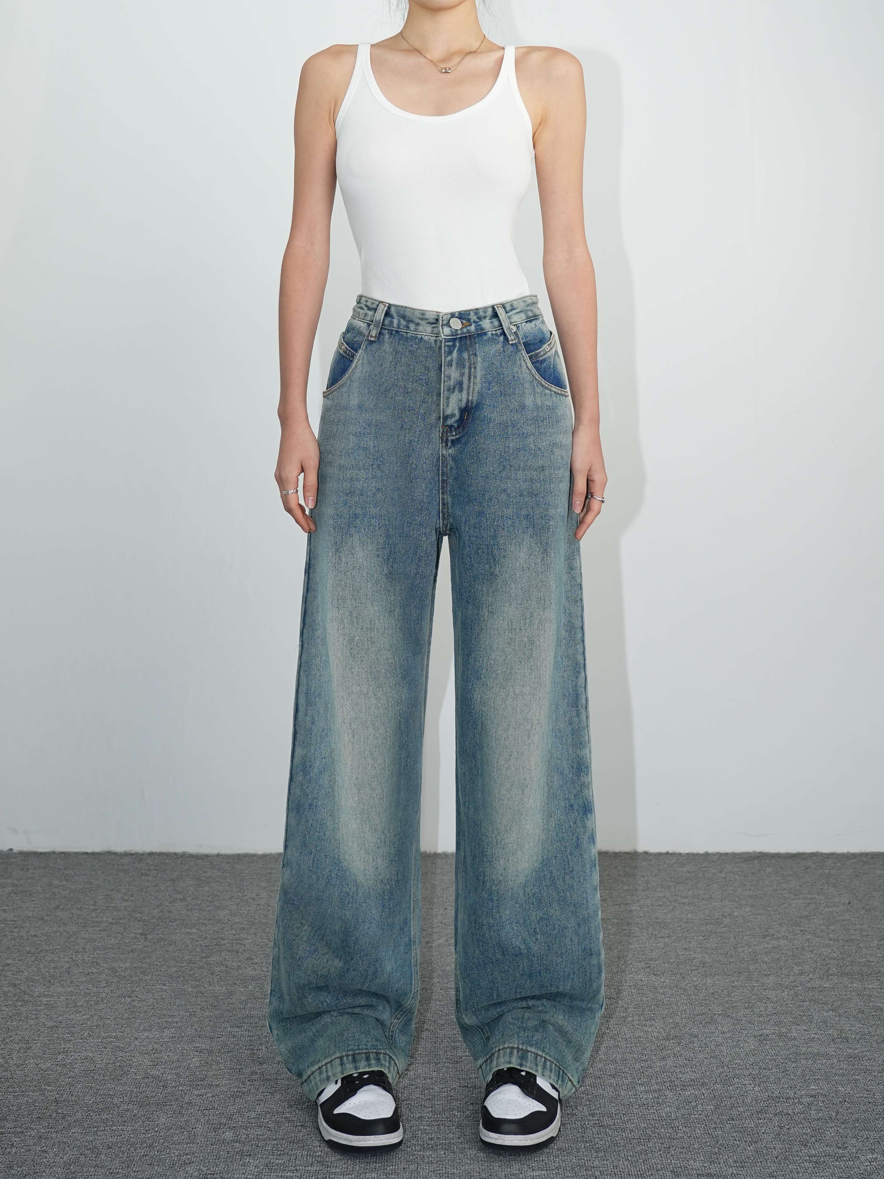 https://fulmo-img-server.com/denimn/df7214d2d4ce45cca609db9d444a0b22.jpg