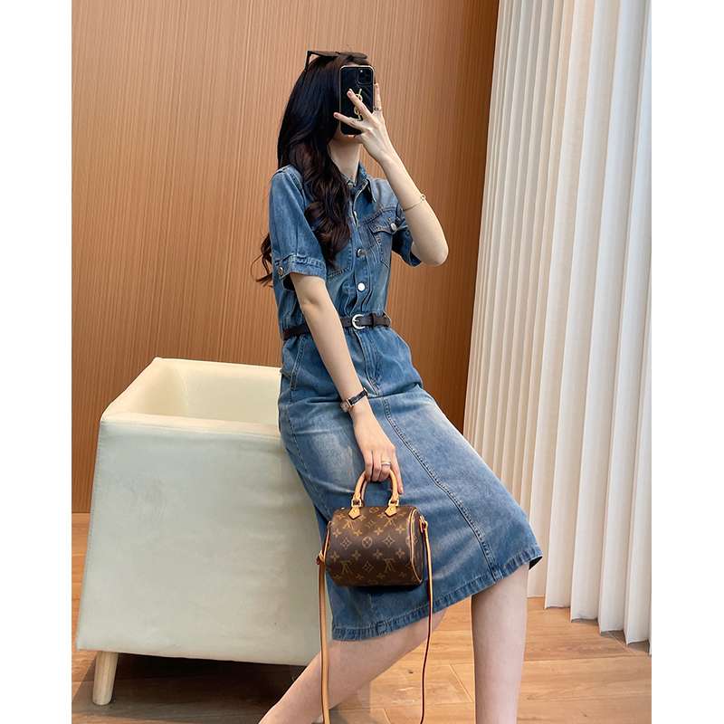 https://fulmo-img-server.com/denimn/e69f272e457f4c5c9a68e2166c79fb53.jpg