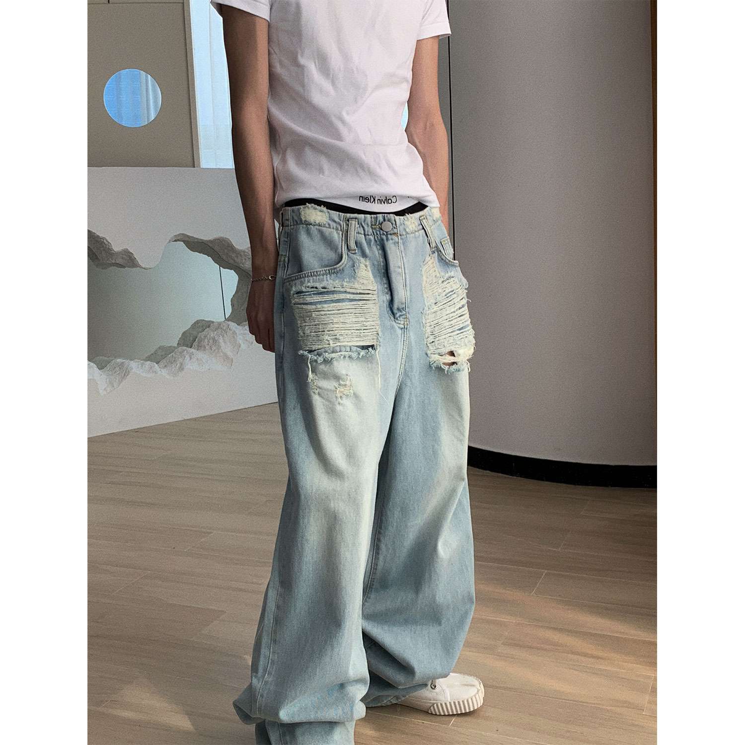 https://fulmo-img-server.com/denimn/f7631cd7cf474939bad5e0e6698d18fe.jpg