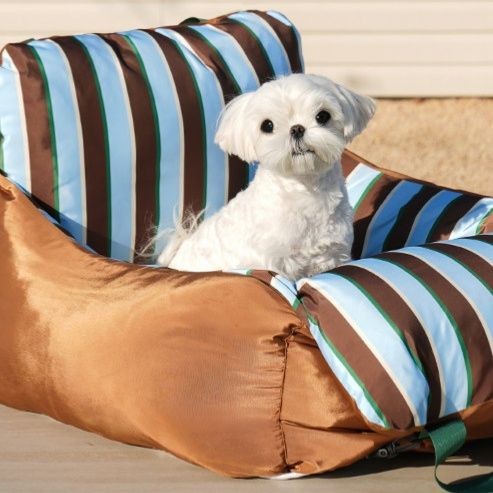 犬ベッド 車載座席固定式背もたれ付き愛犬用移動寝床