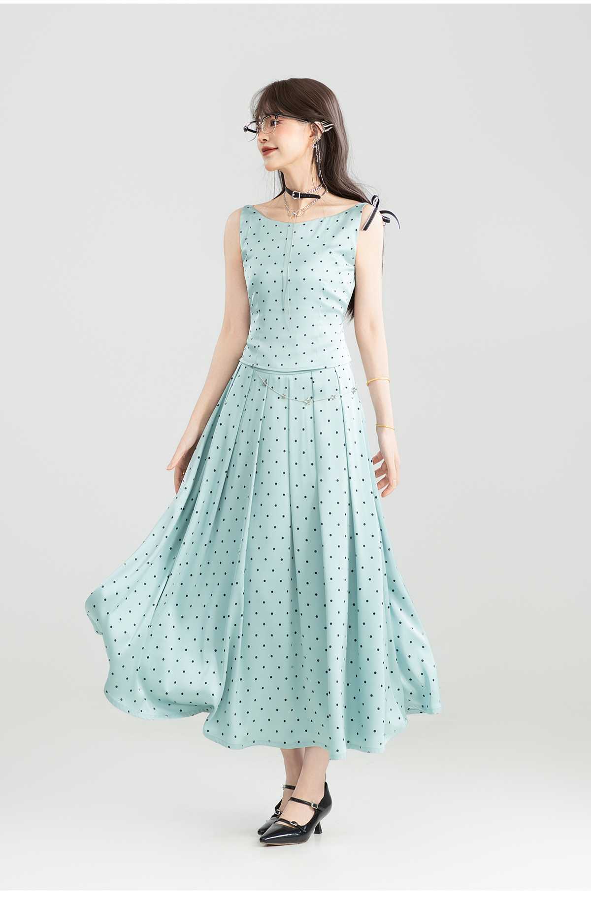 ドットコーデ 優美な水玉柄セットアップドレス