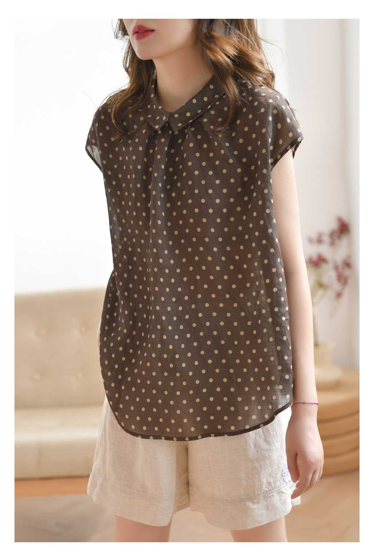 ドットコーデ 優しい水玉フレンチカラーブラウス