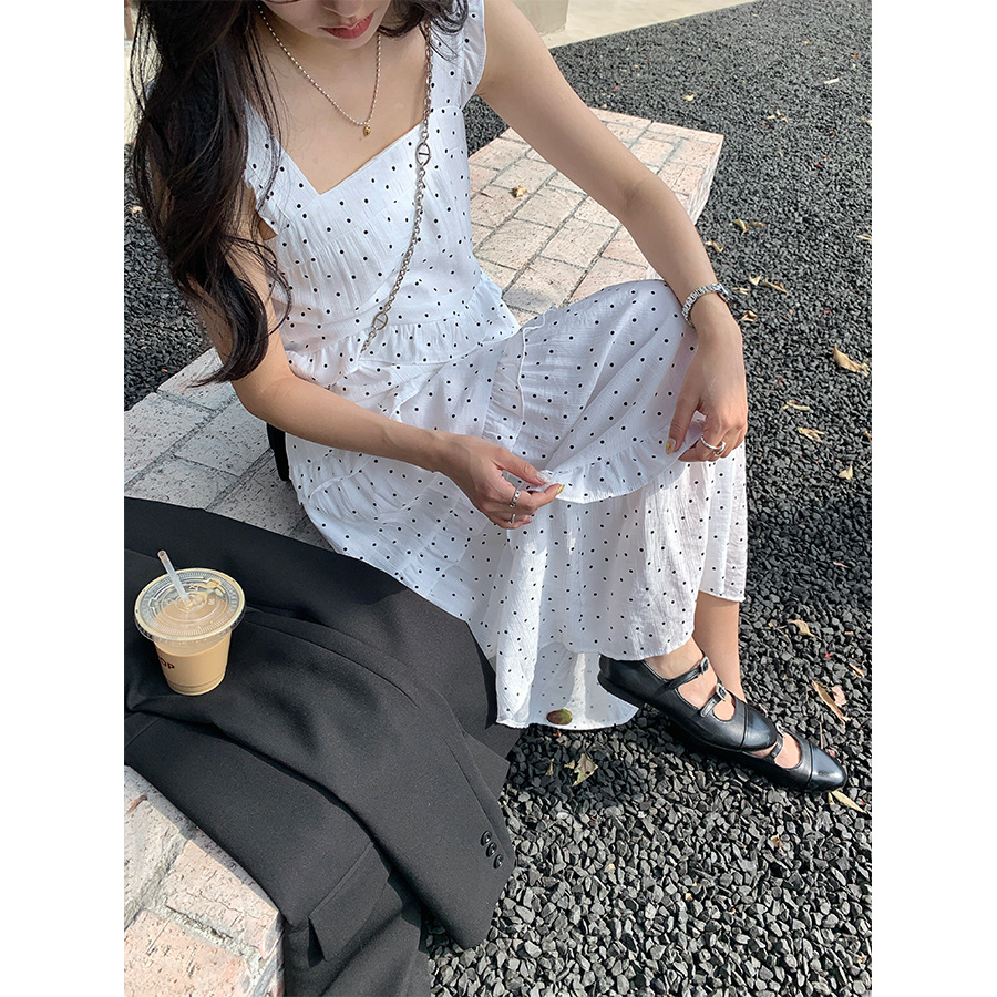 ドットコーデ 水玉模様フリルティアードワンピース