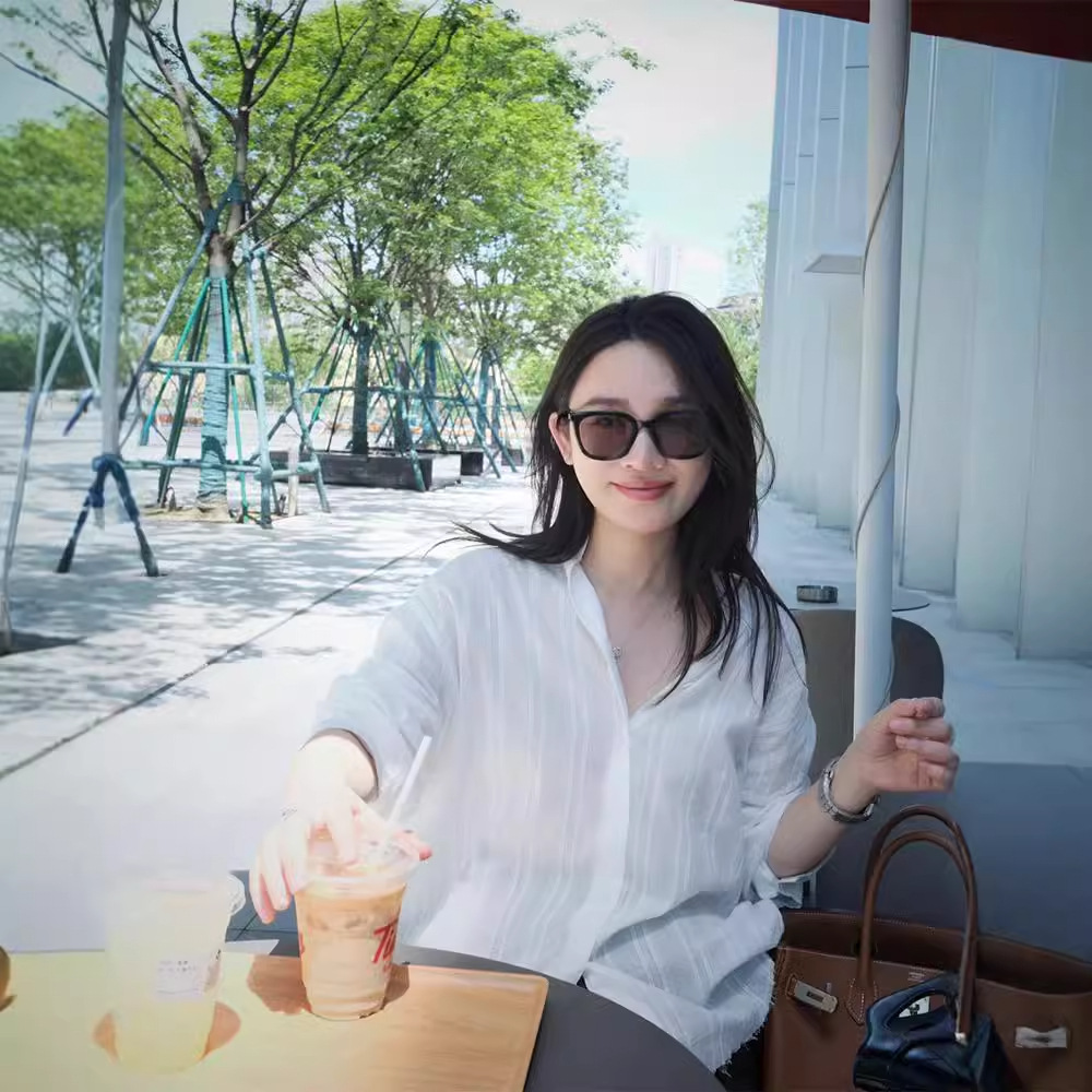 ドットコーデ 縦縞模様ゆったりシャツ
