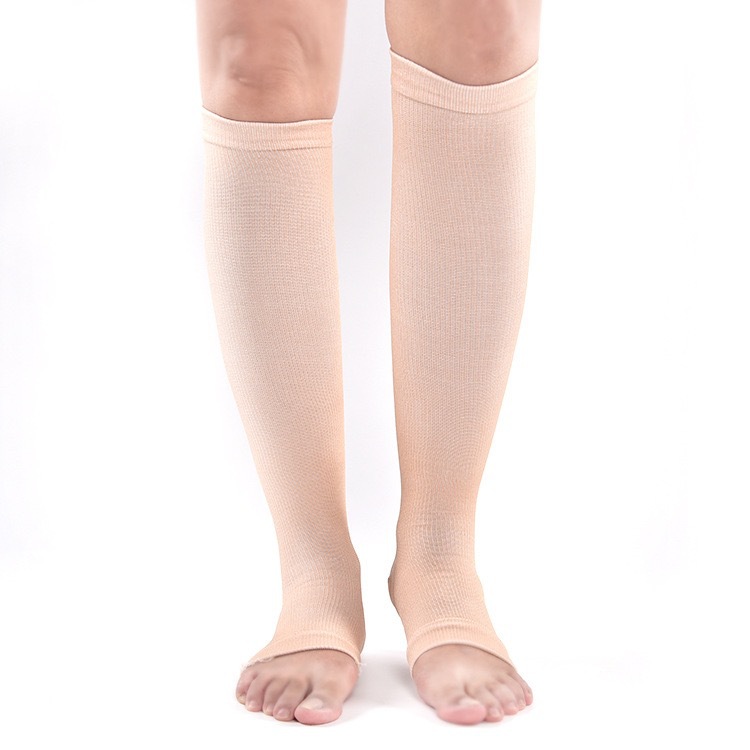 https://fulmo-img-server.com/dr-masaki-medical-sox/15774922-b53c-4d68-9f42-4f40b26e7ccc.jpg