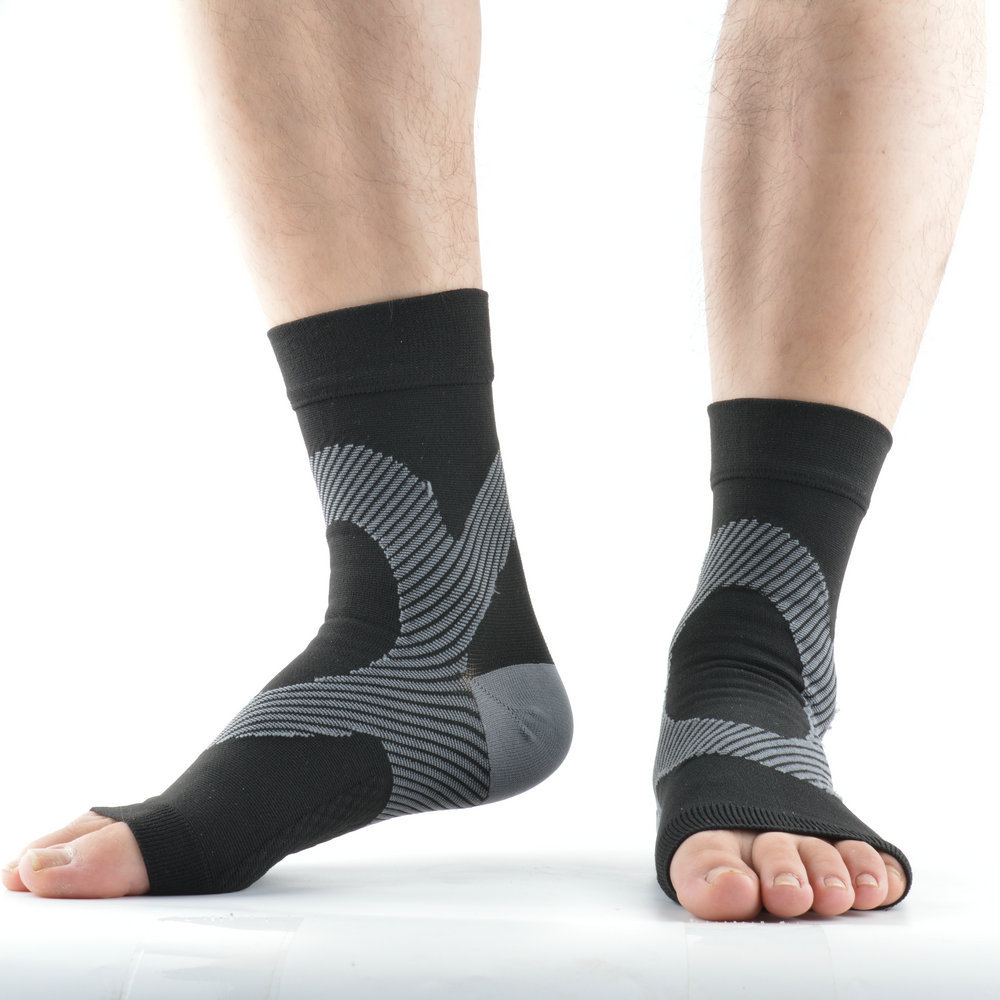 https://fulmo-img-server.com/dr-masaki-medical-sox/1bc703c7-20e7-4f71-b9be-f19ba62708ab.jpg