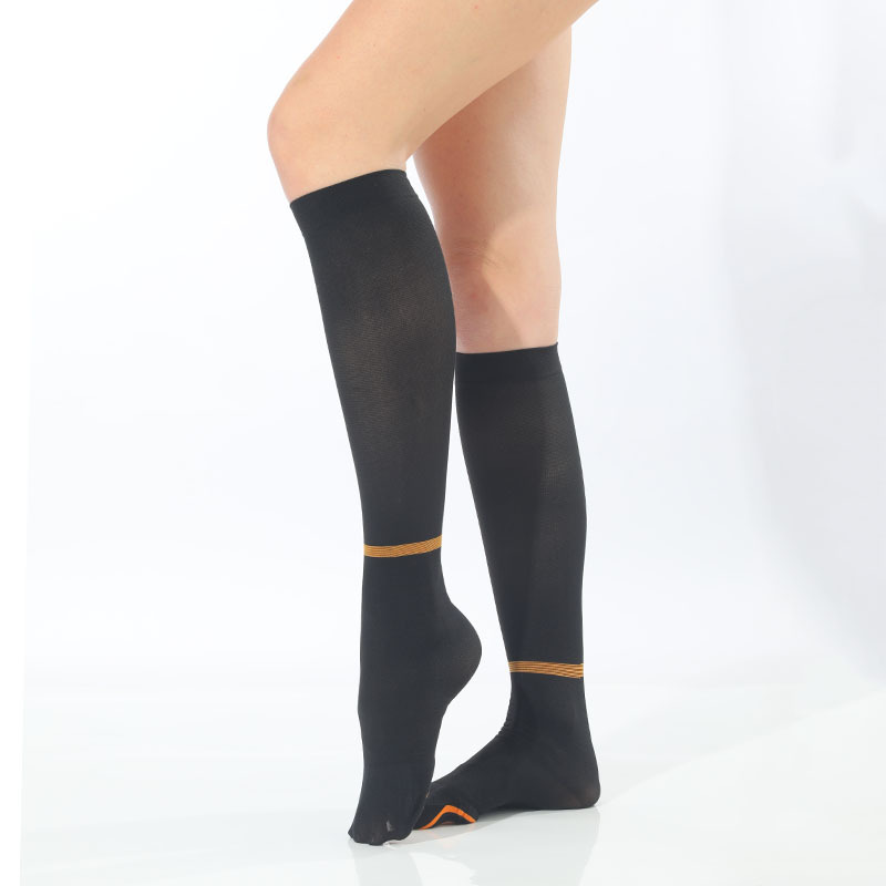 https://fulmo-img-server.com/dr-masaki-medical-sox/4a39ec27-e1d7-43fa-9245-d9ae9bac3694.jpg