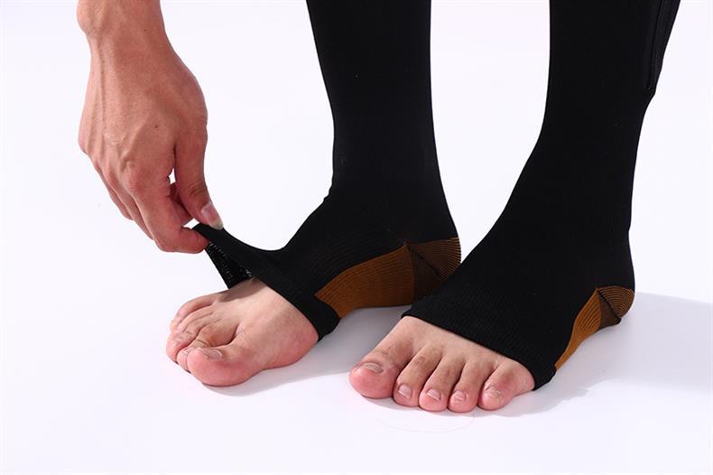 https://fulmo-img-server.com/dr-masaki-medical-sox/505604df-032b-4282-a104-15fc54e6fc40.jpg