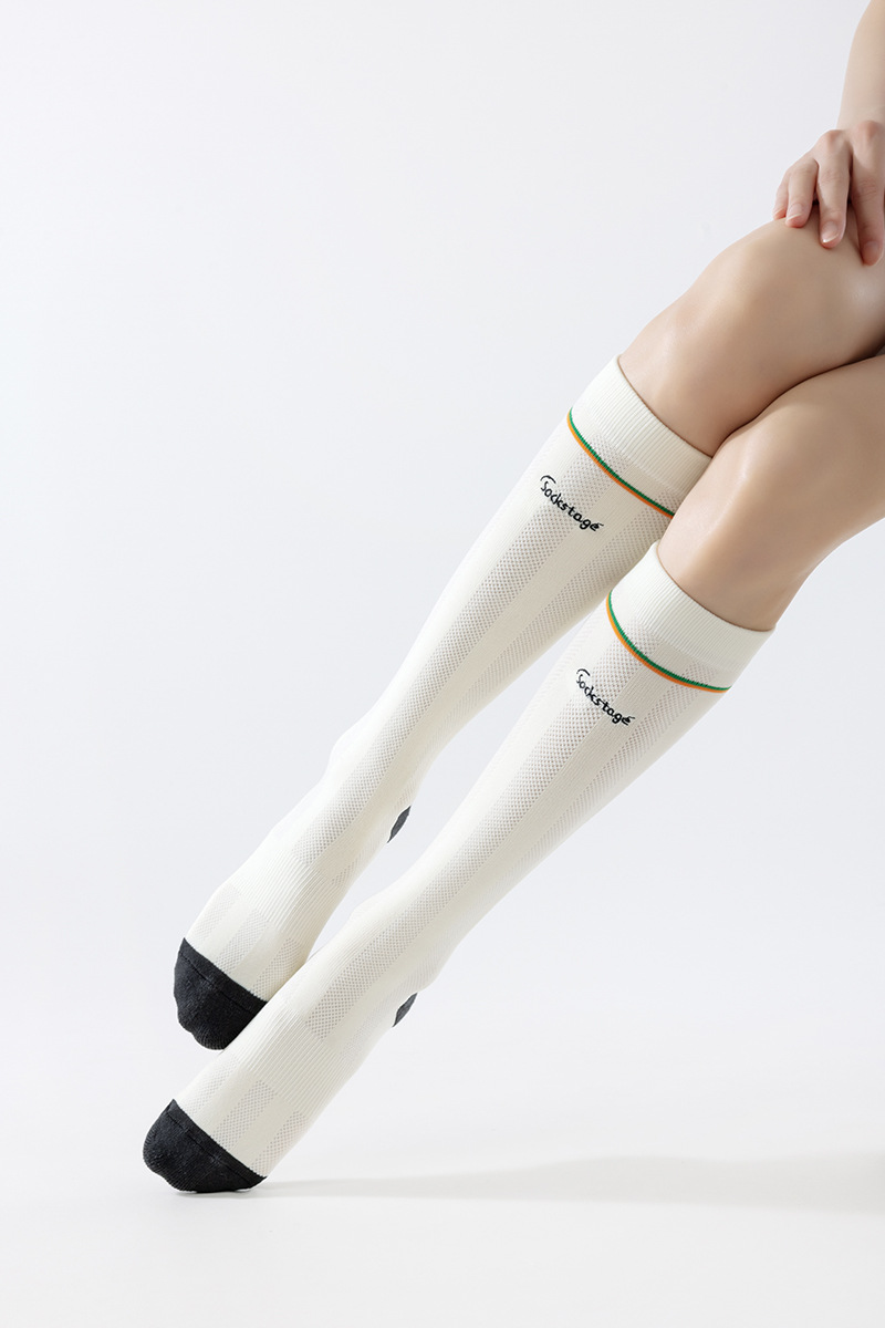 https://fulmo-img-server.com/dr-masaki-medical-sox/7cd96d1a-acd2-4f16-920c-b04b49392a8f.jpg