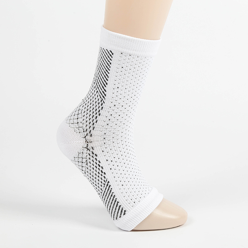 https://fulmo-img-server.com/dr-masaki-medical-sox/8bae6b27-3cf9-4f14-ac38-8e3220a16042.jpg