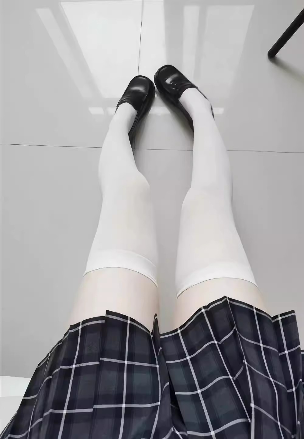 https://fulmo-img-server.com/dr-masaki-medical-sox/988665cd-bf69-46fd-a951-8ba6b962100a.jpg