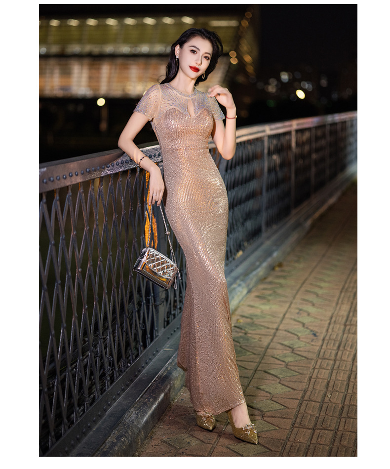 https://fulmo-img-server.com/dresscode-dresscode/01aae6cd-a3d1-4fbd-a892-606ab76d7f22.jpg