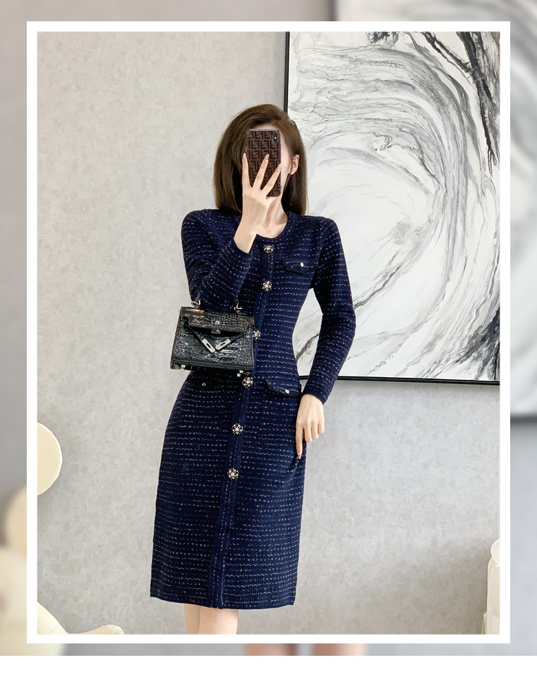 https://fulmo-img-server.com/dresscode-dresscode/0ad554df-f916-4fc9-aae7-a373e5b6c910.jpg