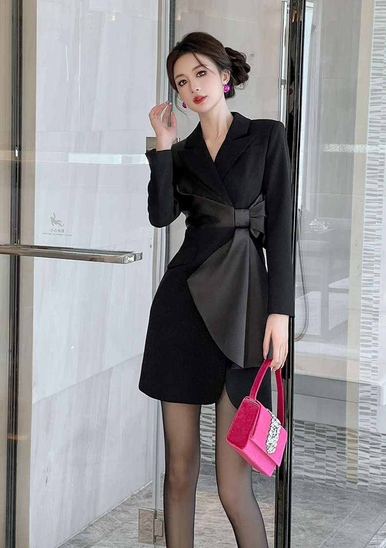 https://fulmo-img-server.com/dresscode-dresscode/0b709c22-e7f9-4736-b337-69513248fcd1.jpg