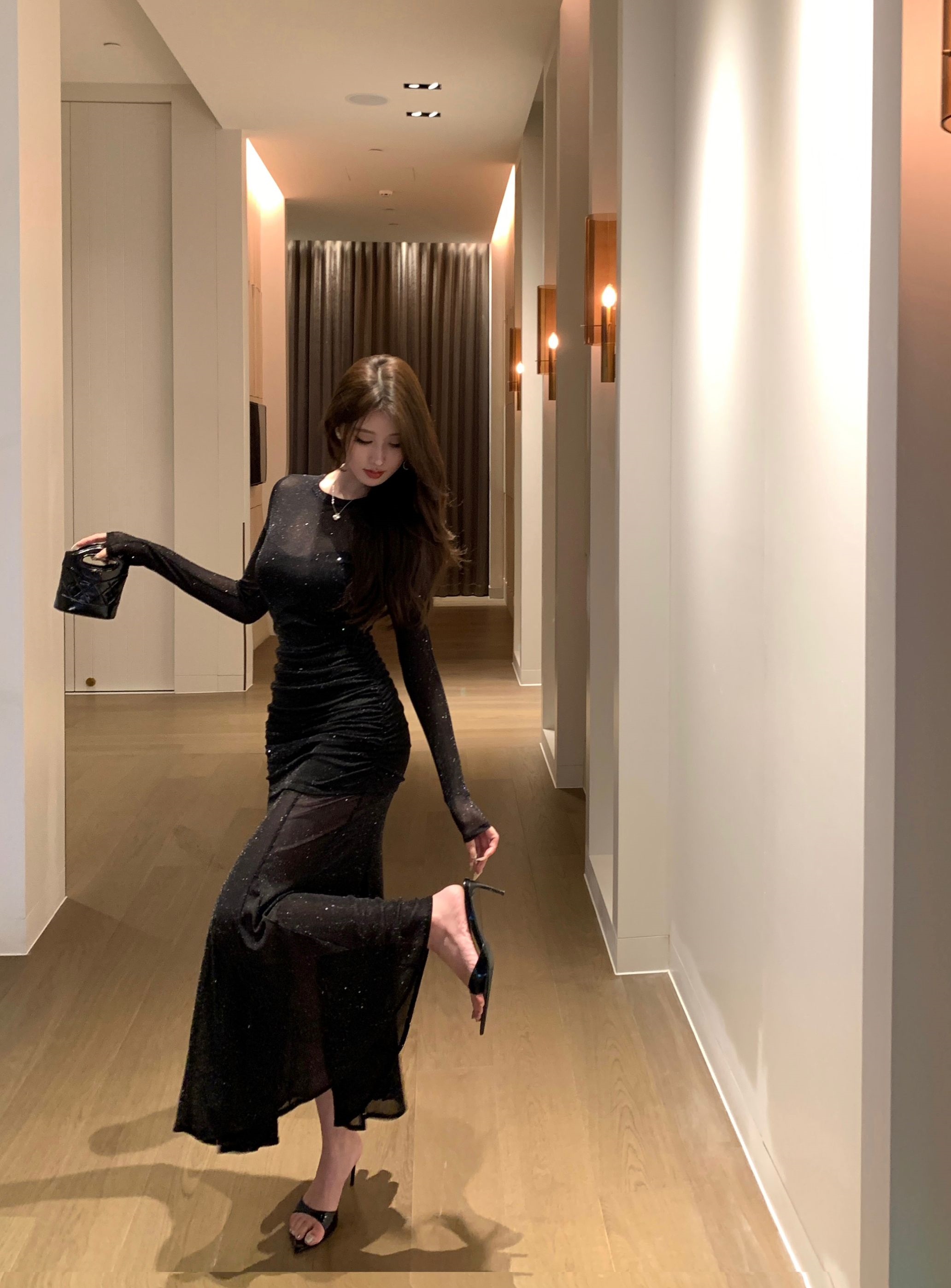 オケージョン ドレス 煌めきラメシアー長袖マーメイドタイトドレス