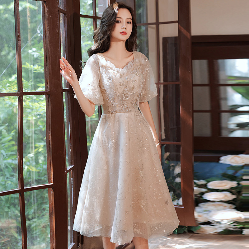 https://fulmo-img-server.com/dresscode-dresscode/14e818f3-b14f-4937-a931-f735dea6ca1a.jpg