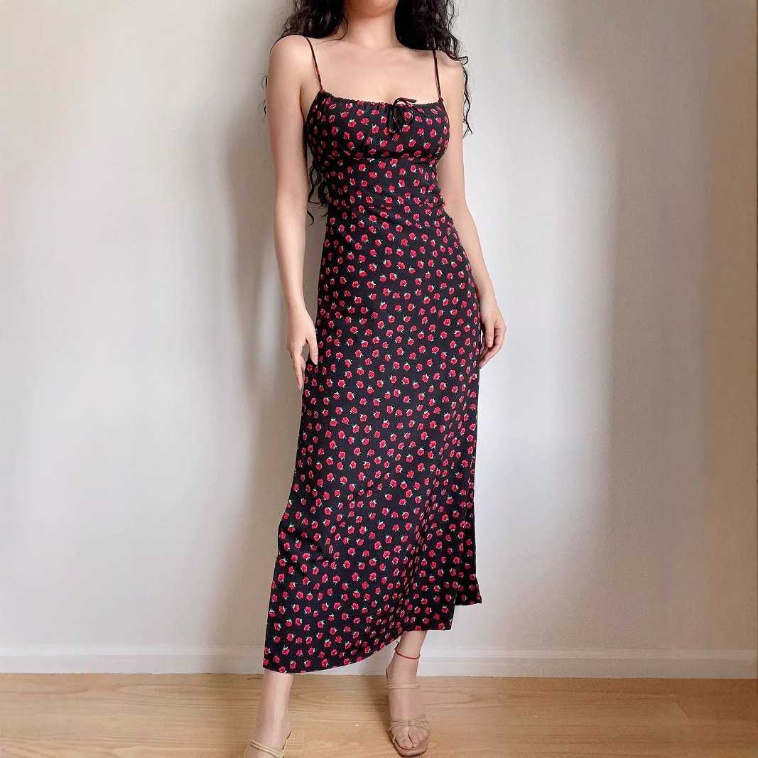 オケージョンワンピース 小花柄キャミソールマキシワンピース
