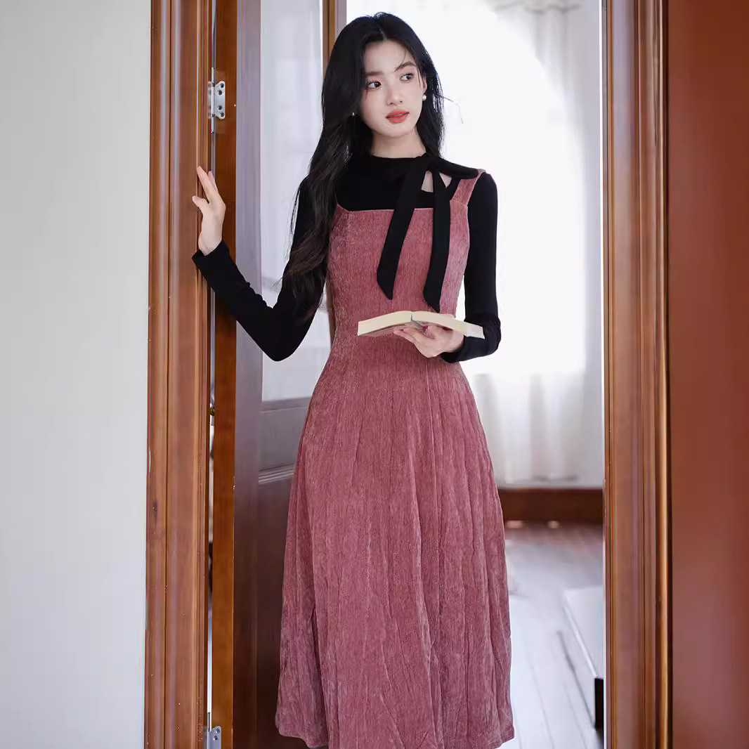 オケージョンワンピース ひだ織りオケージョンジャンパースカート