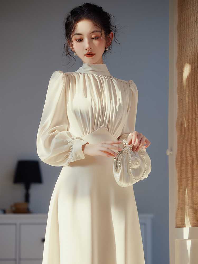 オケージョンワンピース 優美な立襟プリーツギャザーのオケージョン ワンピース