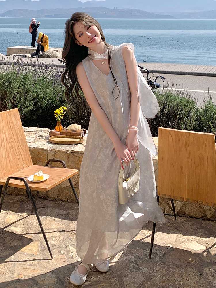 オケージョン　ドレス オケージョン　ドレス 湖畔の風が彩る 涼やかマキシワンピース