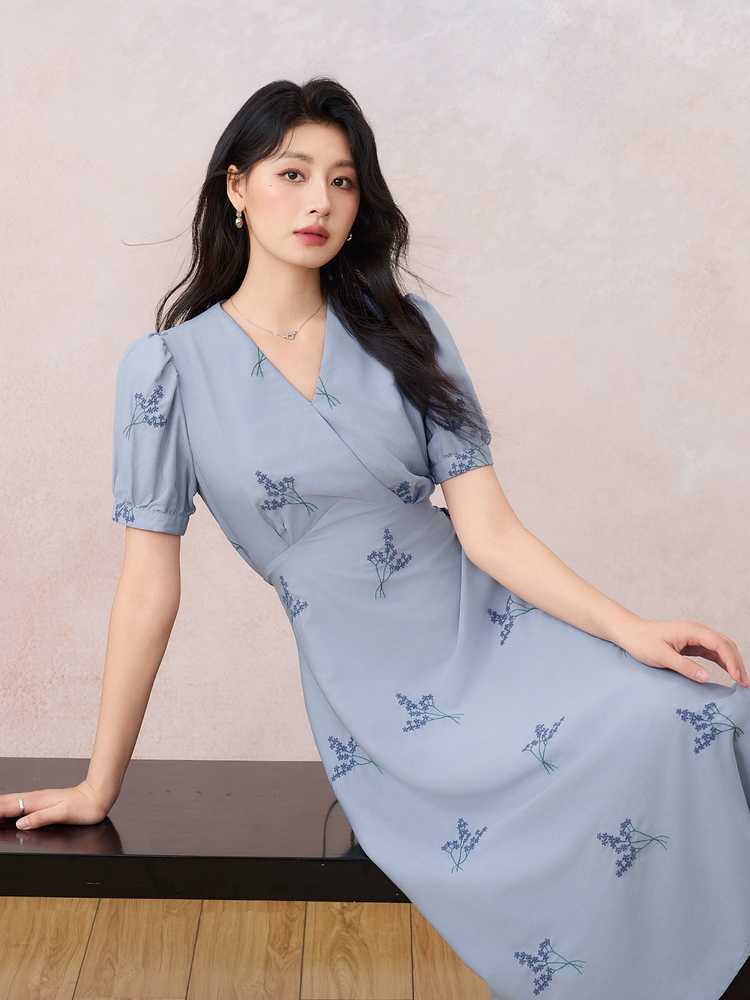 https://fulmo-img-server.com/dresscode-dresscode/1756502790804_ypfpumtf_i46h06w5.jpeg