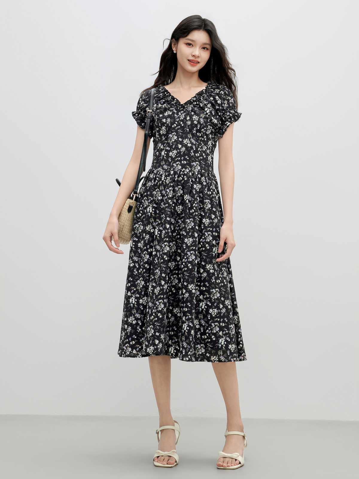 https://fulmo-img-server.com/dresscode-dresscode/1756503151511_ihapdtzj_so96j9z1.jpeg