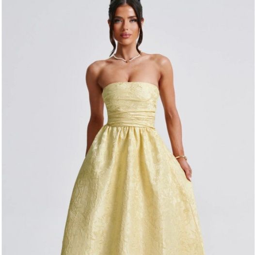 オケージョンワンピース 胸元すっきりフェアリーワンピース