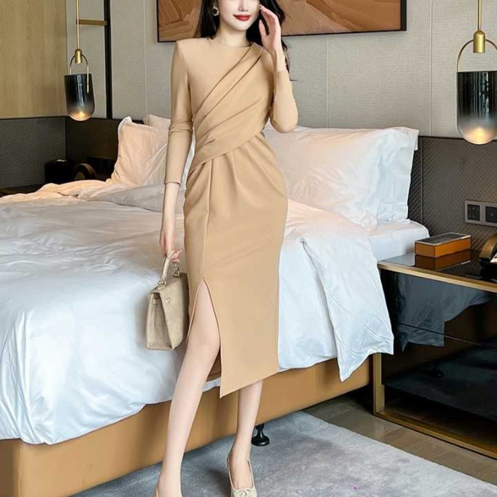 オケージョンワンピース アシンメトリードレープワンピース