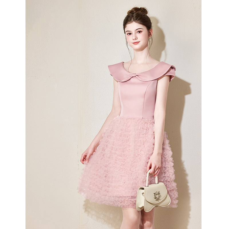 https://fulmo-img-server.com/dresscode-dresscode/176ab298-6b8b-46c3-98d1-93dd824f47eb.jpg