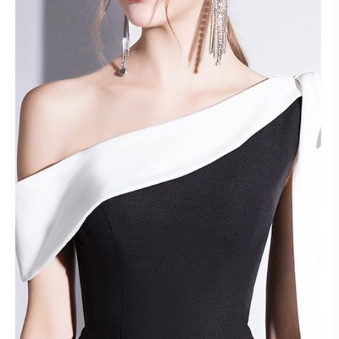 https://fulmo-img-server.com/dresscode-dresscode/1783657992893_drjbsu82_ybzbx8xb.jpeg