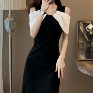 https://fulmo-img-server.com/dresscode-dresscode/1789445446899_4a1rkzeq_ttusda22.jpeg