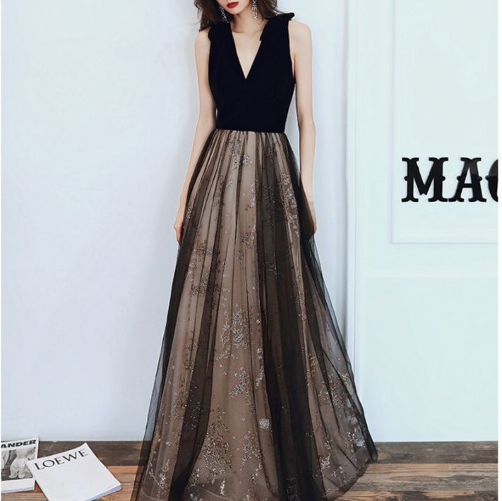 https://fulmo-img-server.com/dresscode-dresscode/1789617823727_3tl81hla_wapm6tez.jpeg