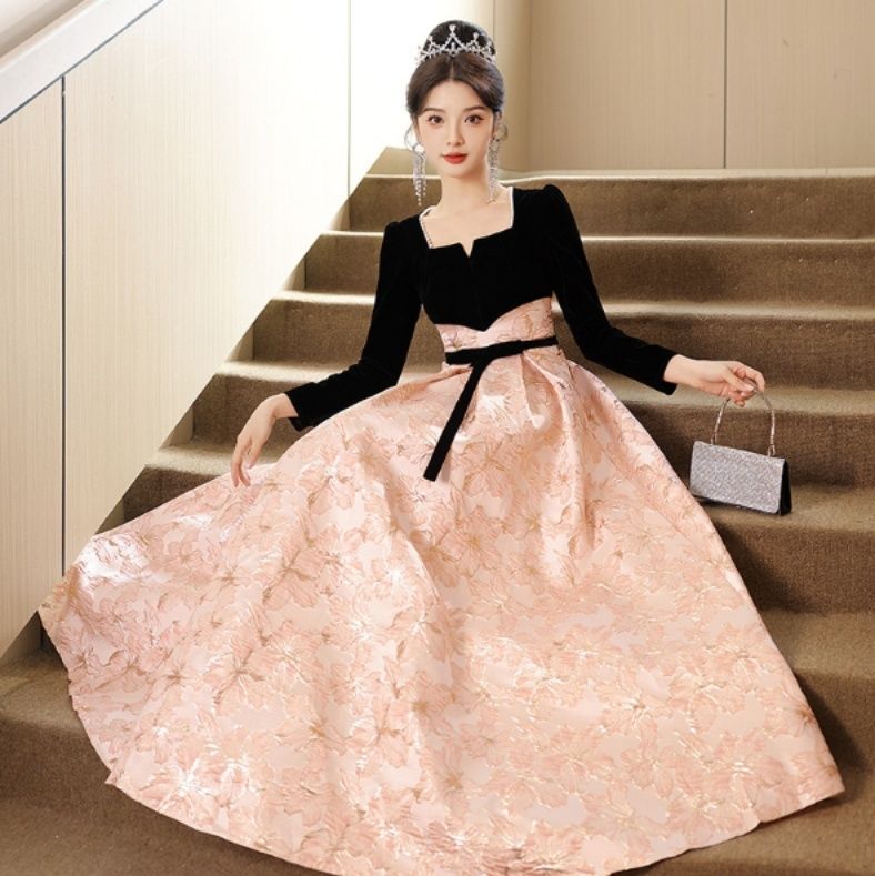 https://fulmo-img-server.com/dresscode-dresscode/1789703152927_bjdrij8t_1ejq6hl6.jpeg
