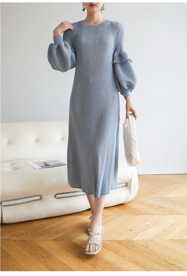 https://fulmo-img-server.com/dresscode-dresscode/1b2e4778-02d7-4c51-9d6f-1f676a549a13.jpg