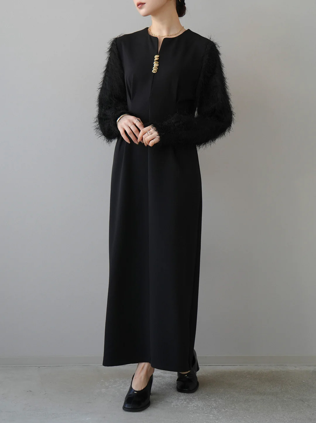 https://fulmo-img-server.com/dresscode-dresscode/20eadbb5-f8bc-4314-91cf-42ff47566197.jpg