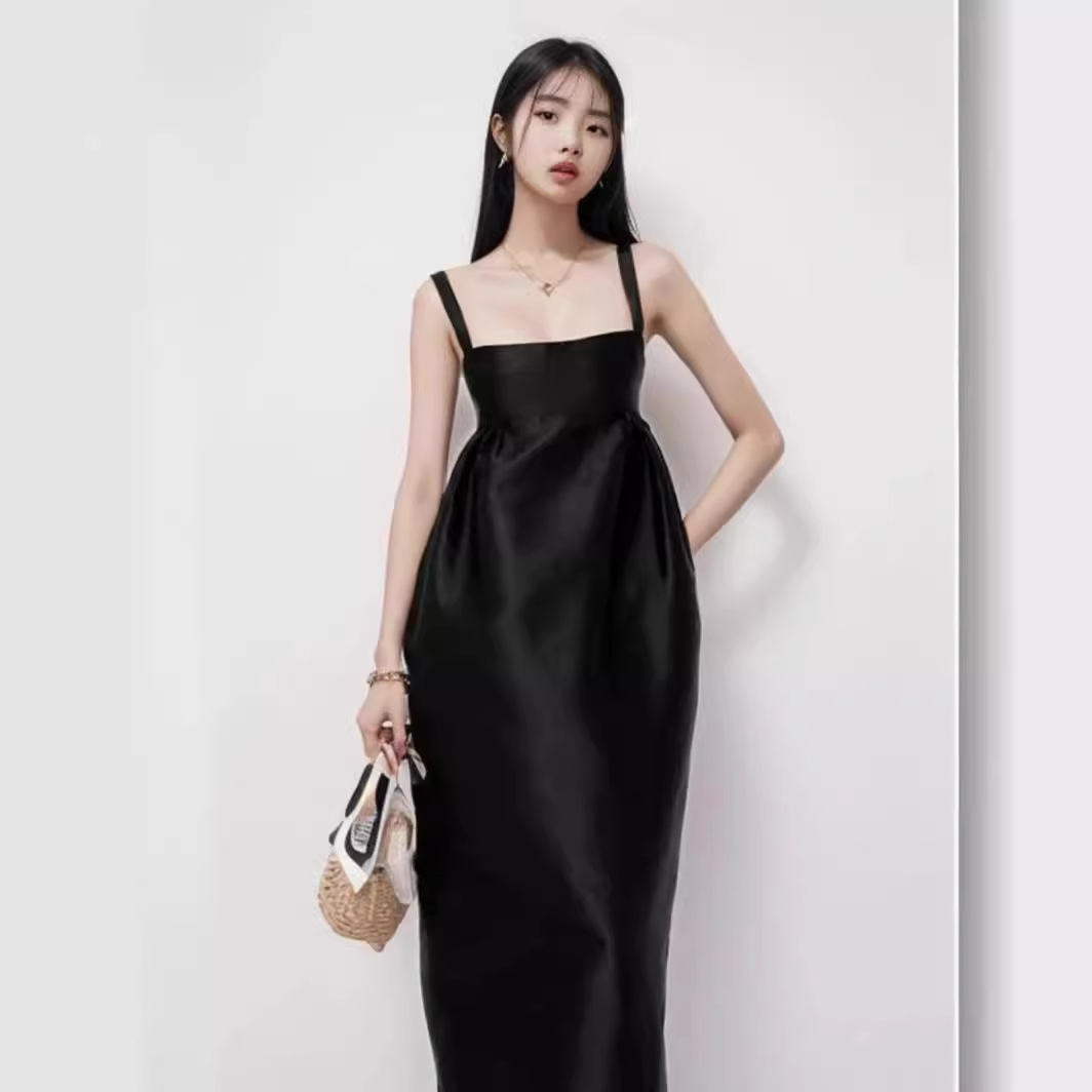 https://fulmo-img-server.com/dresscode-dresscode/216a43e3-b150-4da5-a0ff-925c23149a8a.jpg