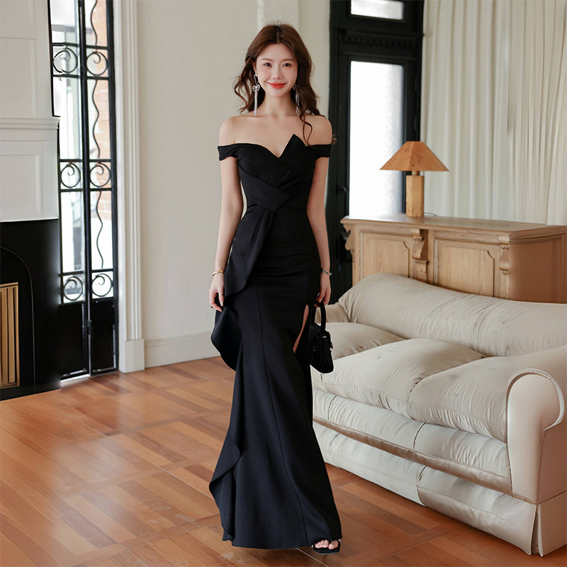 https://fulmo-img-server.com/dresscode-dresscode/21d4cded-6b70-4d2b-92c2-19698ae5c5cd.jpg