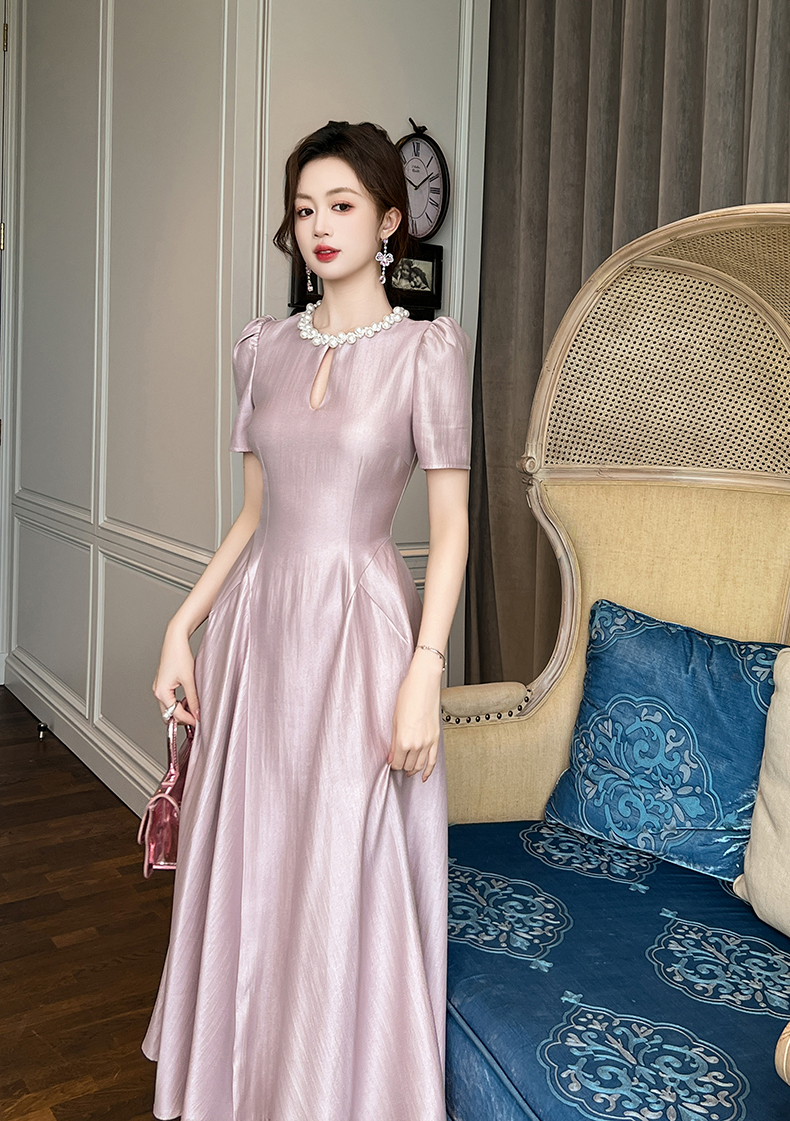 https://fulmo-img-server.com/dresscode-dresscode/22b93372-8db9-4b37-9e6d-840b5de2d7b7.jpg