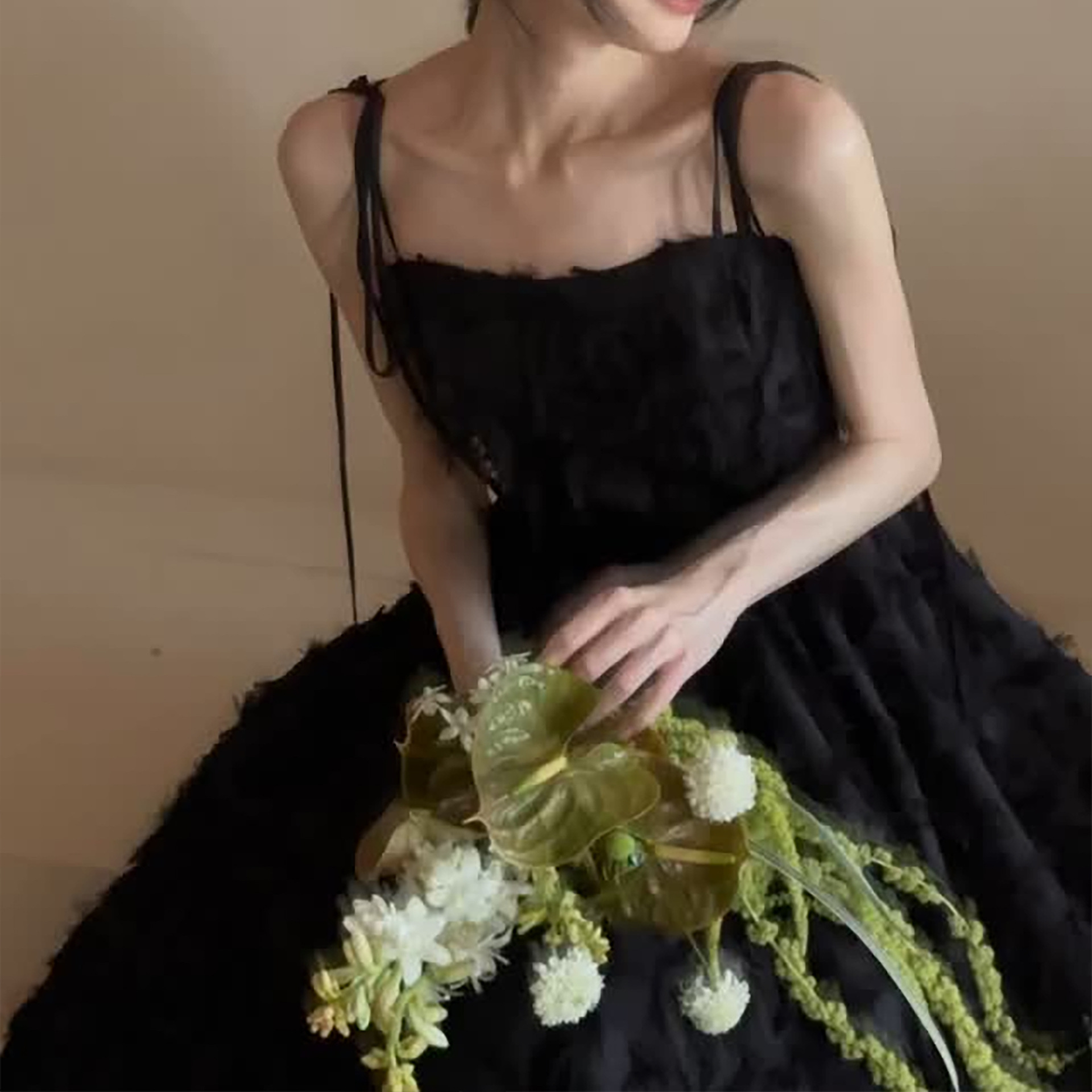https://fulmo-img-server.com/dresscode-dresscode/257c9d6c-c359-40ac-a705-2f761ff28db9.jpg