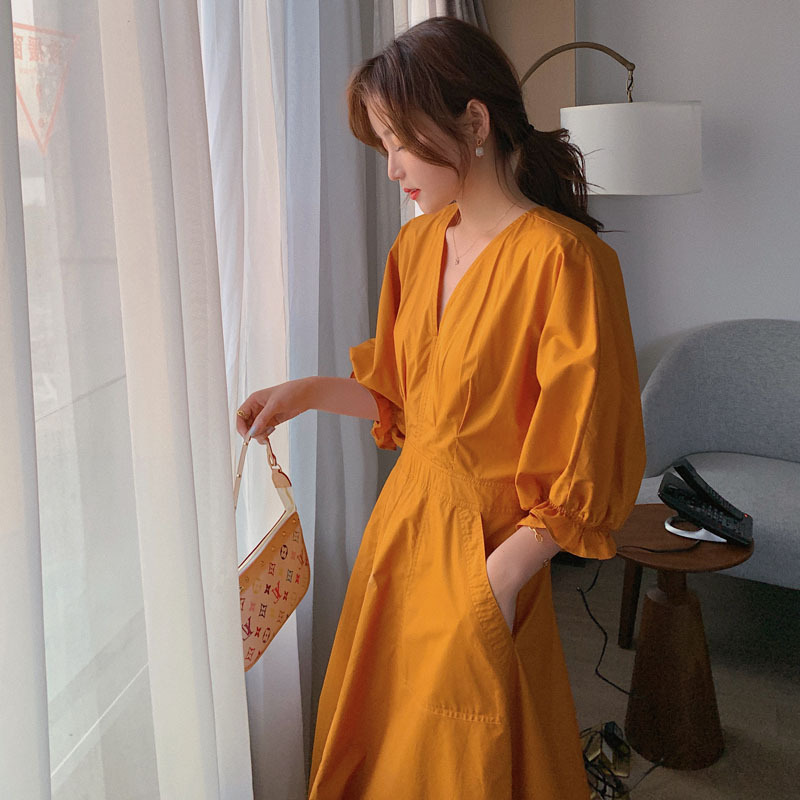https://fulmo-img-server.com/dresscode-dresscode/27c87dbc-269b-4f92-87b2-eaca9fd31208.jpg